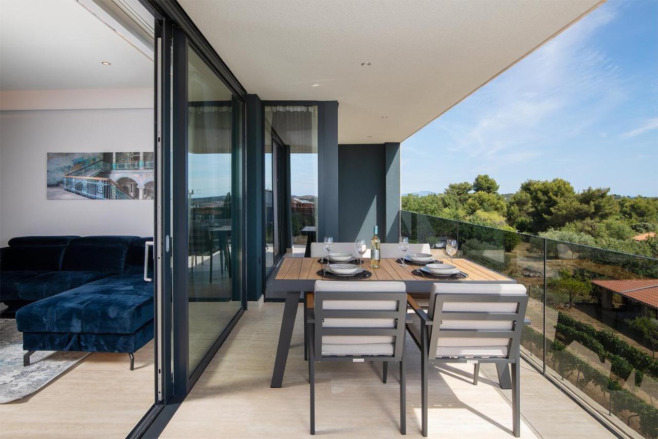 Boutique Apartments Kristo Medulin Exterior photo